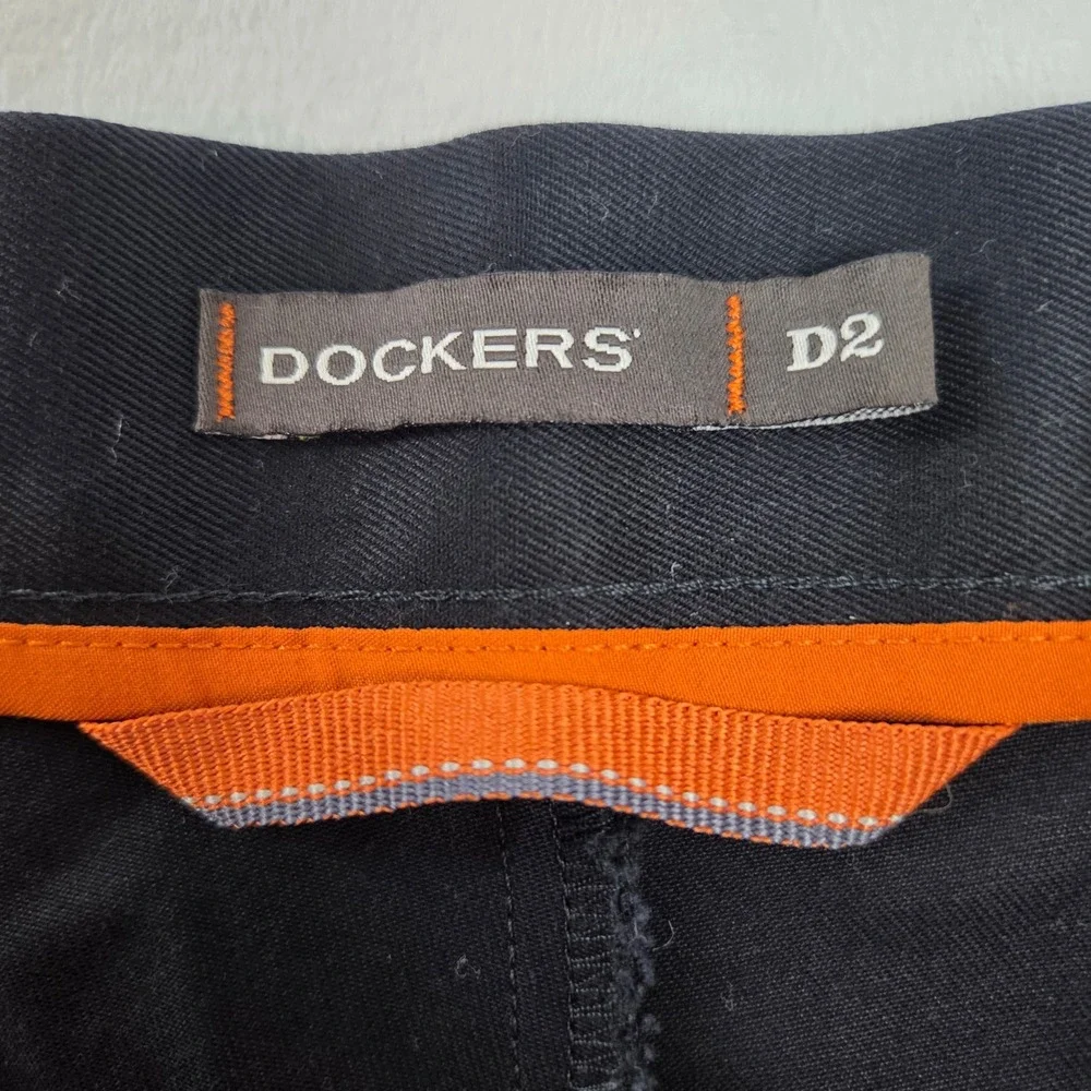Dockers D2 Straight Fit Chinos Mens 38x32‎ Black Flat Front 100% Cotton Pants